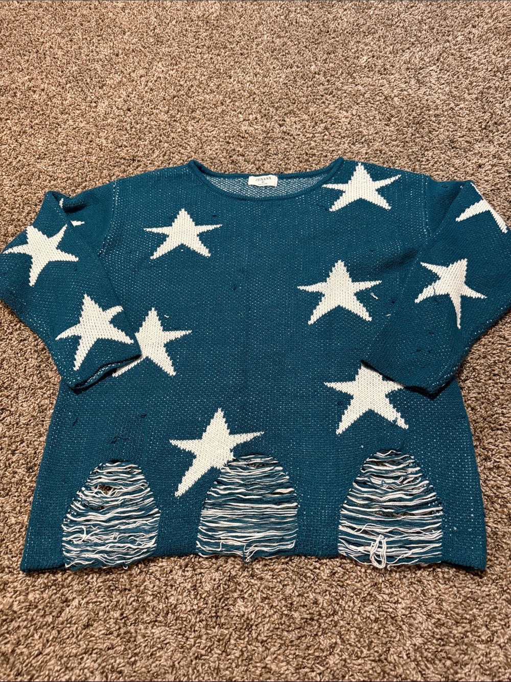 Zenana Outfitters Star Distressed Sweater